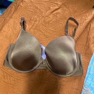 Savage X Fenty t-shirt bra